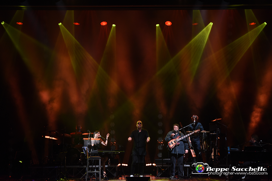 VBS_9226 - Concerto Mario Biondi - Romantic Tour 2022.jpg